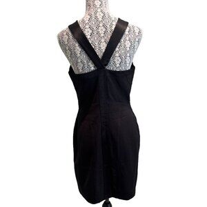 bebe, little black dress, bodycon, zipper front, reveling back,sleevless, Sexy